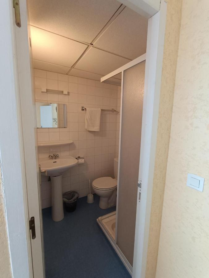 Chambre Chez Marie Et Didier 1 Minute A Pied Du Sanctuaire De Lourdes Zewnętrze zdjęcie