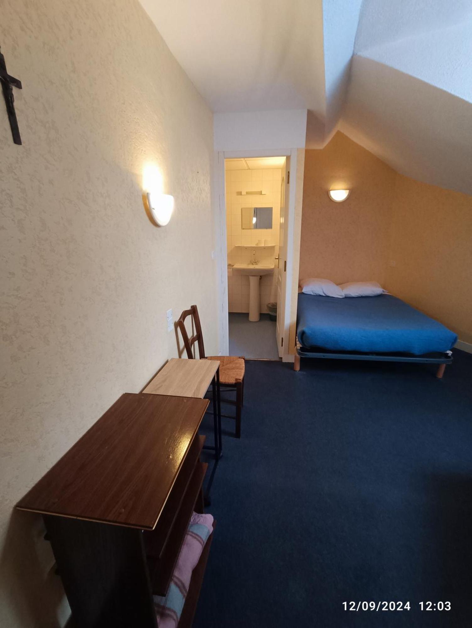 Chambre Chez Marie Et Didier 1 Minute A Pied Du Sanctuaire De Lourdes Zewnętrze zdjęcie