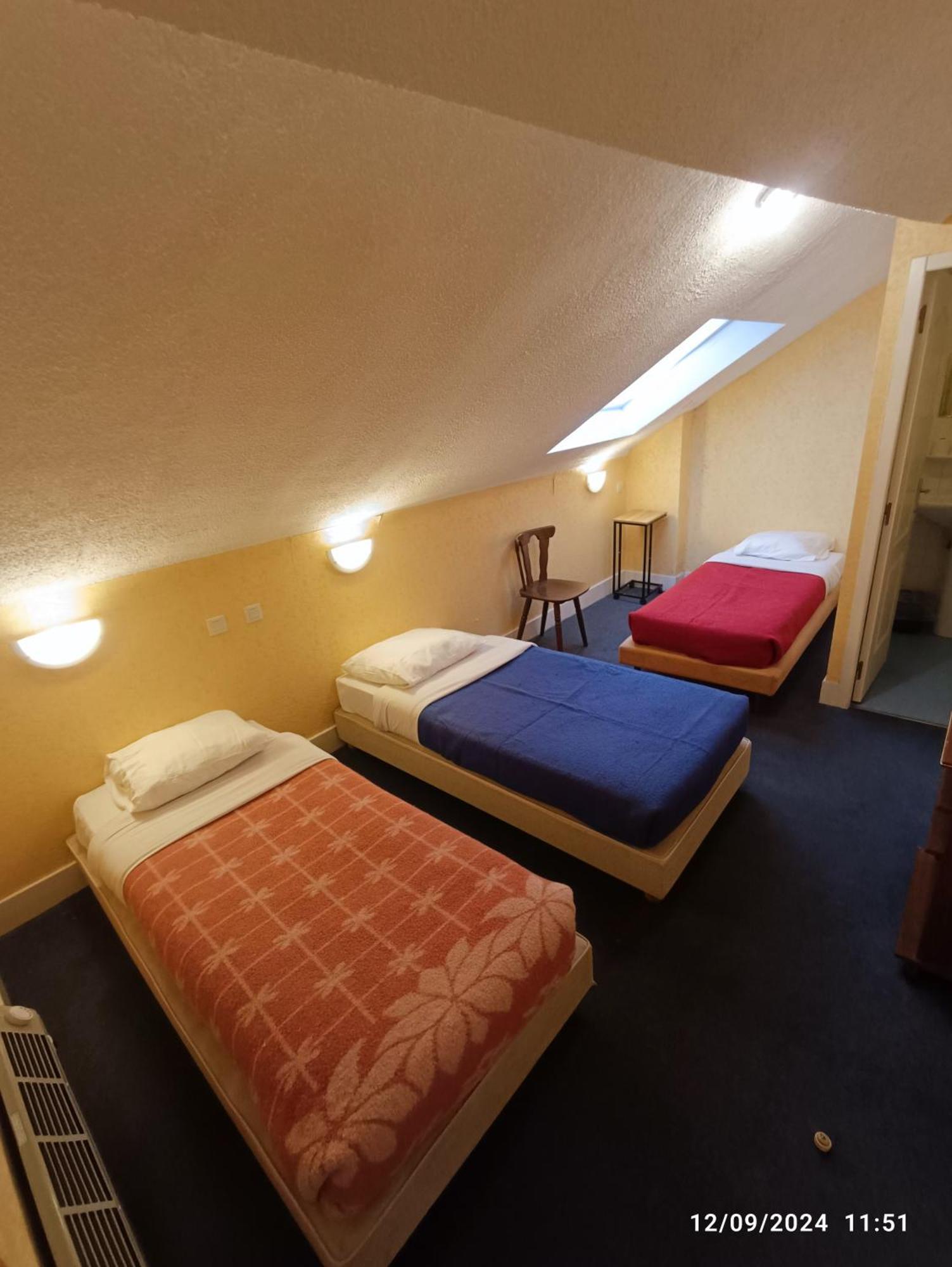 Chambre Chez Marie Et Didier 1 Minute A Pied Du Sanctuaire De Lourdes Zewnętrze zdjęcie
